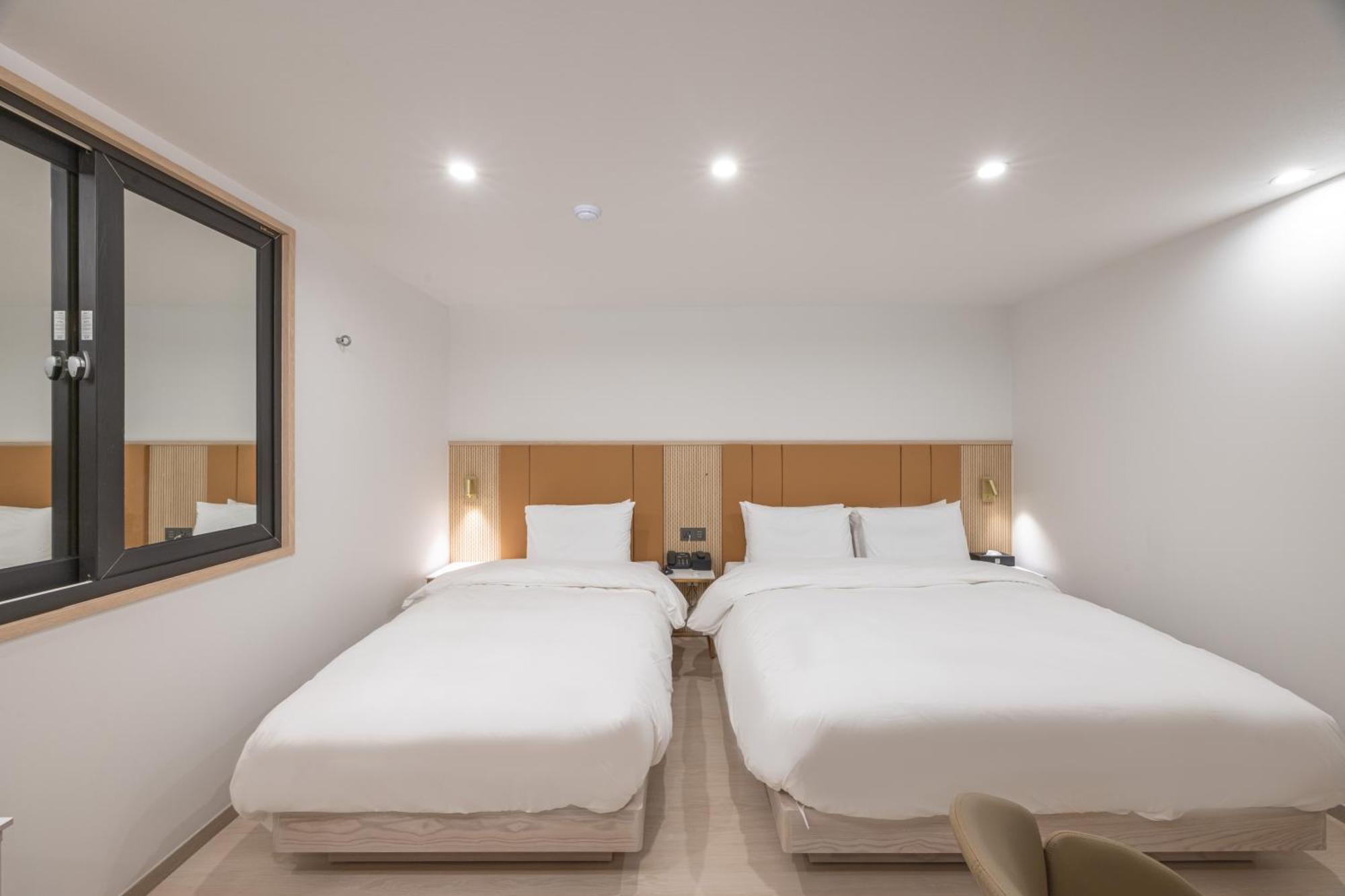 Hotel Bellus Busan Exterior photo
