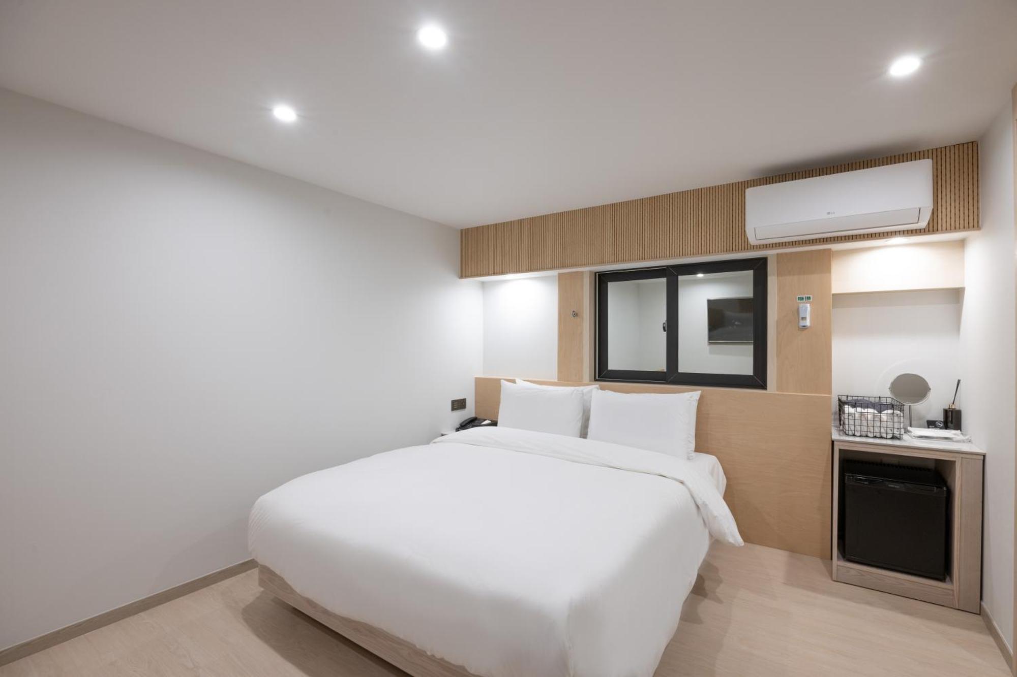 Hotel Bellus Busan Exterior photo